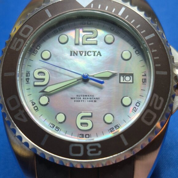 Invicta Master of the Ocean Dive Watch - Picture 1 of 6